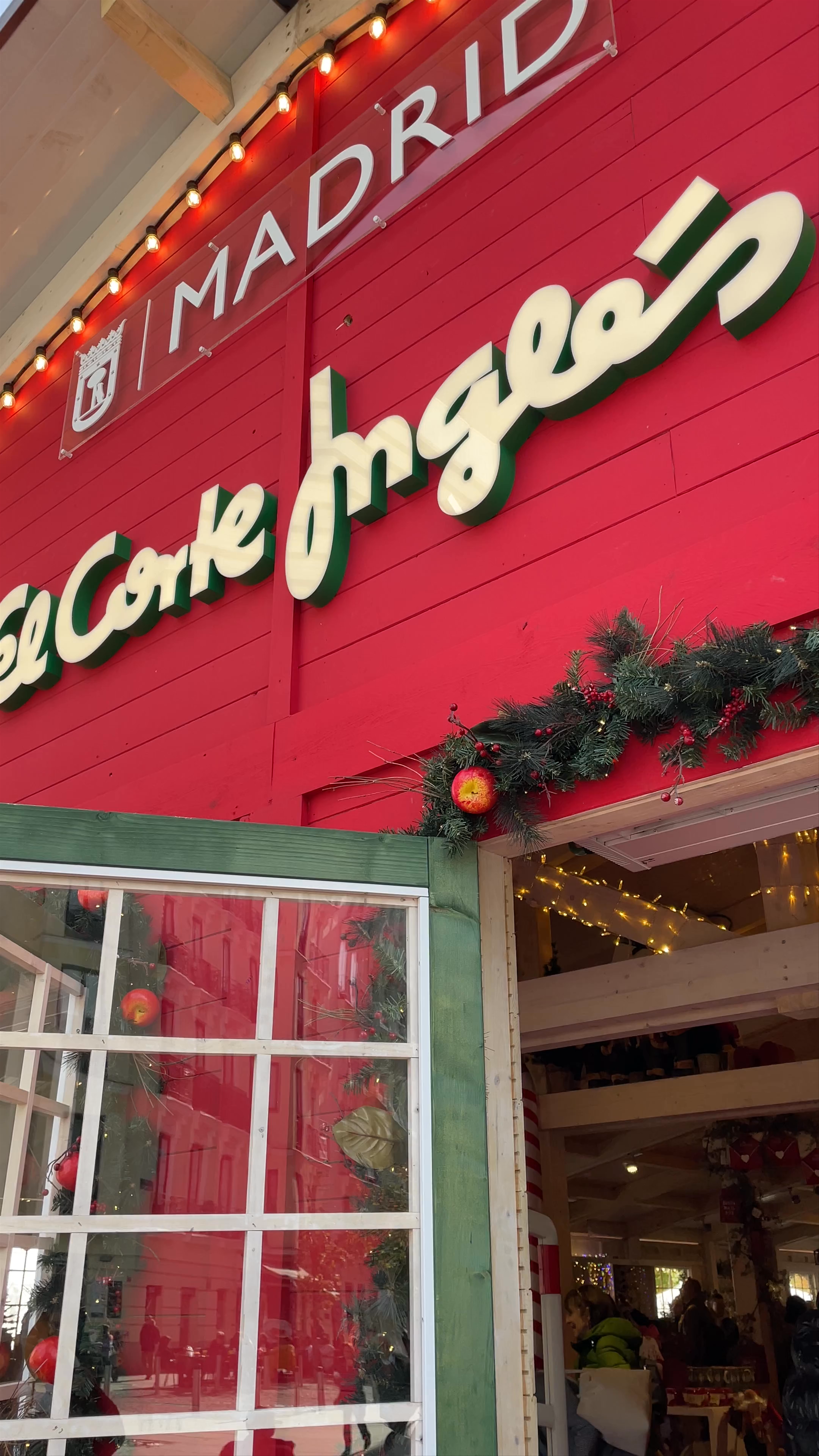 Festive Holiday Market at El Corte Inglés Goya in Madrid