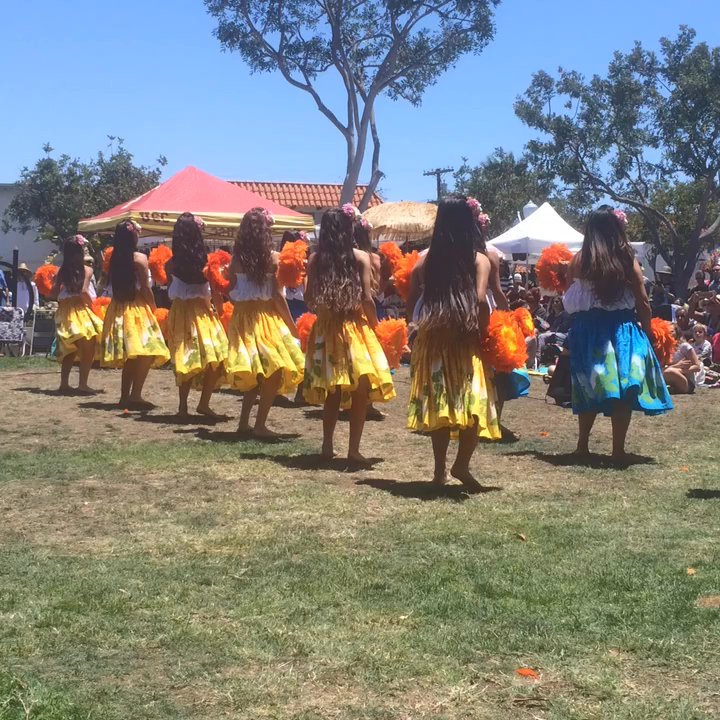 San Clemente Library - Hula from the back too!! - Libraries Near Me - San Clemente, California