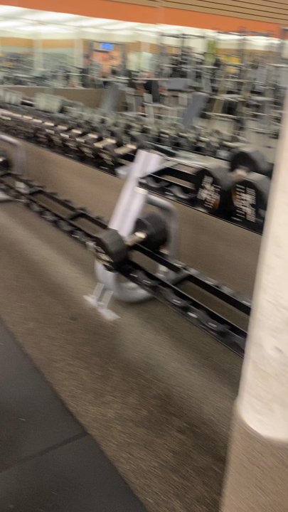 LA Fitness - That's at 5:05 am dumbbells are not re rack properly - Gyms Near Me - Oxnard, California