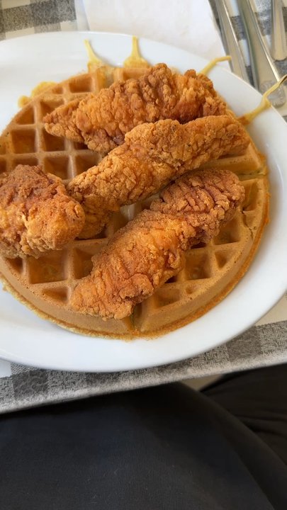 Stepping Stone Cafe - Flyover chicken and waffle and neo bobcat with bacon the side - American Near Me - Portland, Oregon