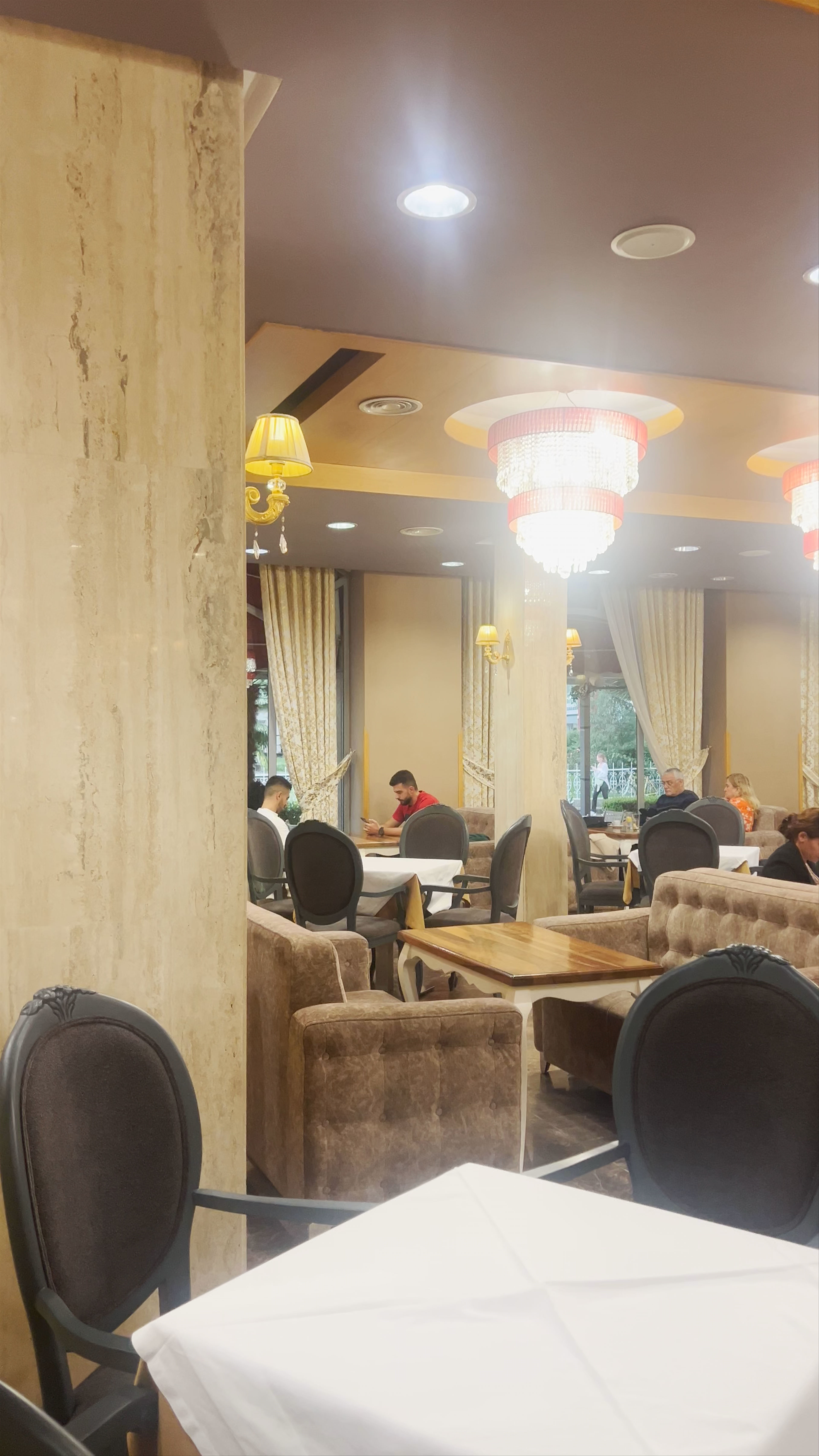 Elegant Ambience at Hotel Colosseo & Spa Restaurant in Shkodër