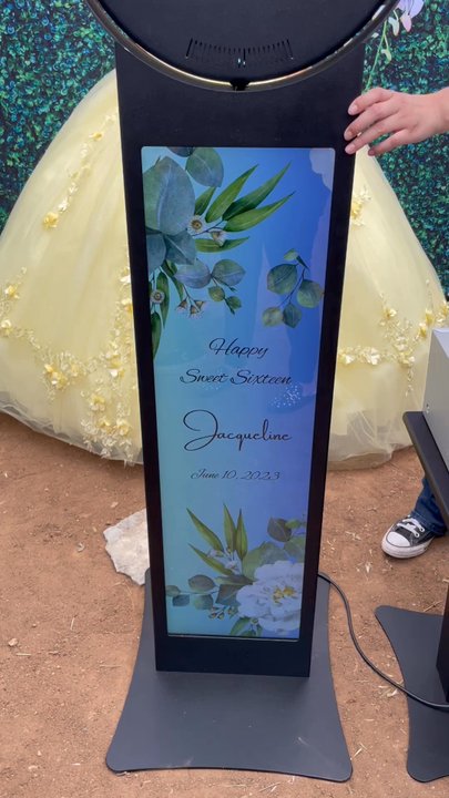 Lit Up Photo Booths - Sweet 16 - Photo Booth Rentals Near Me