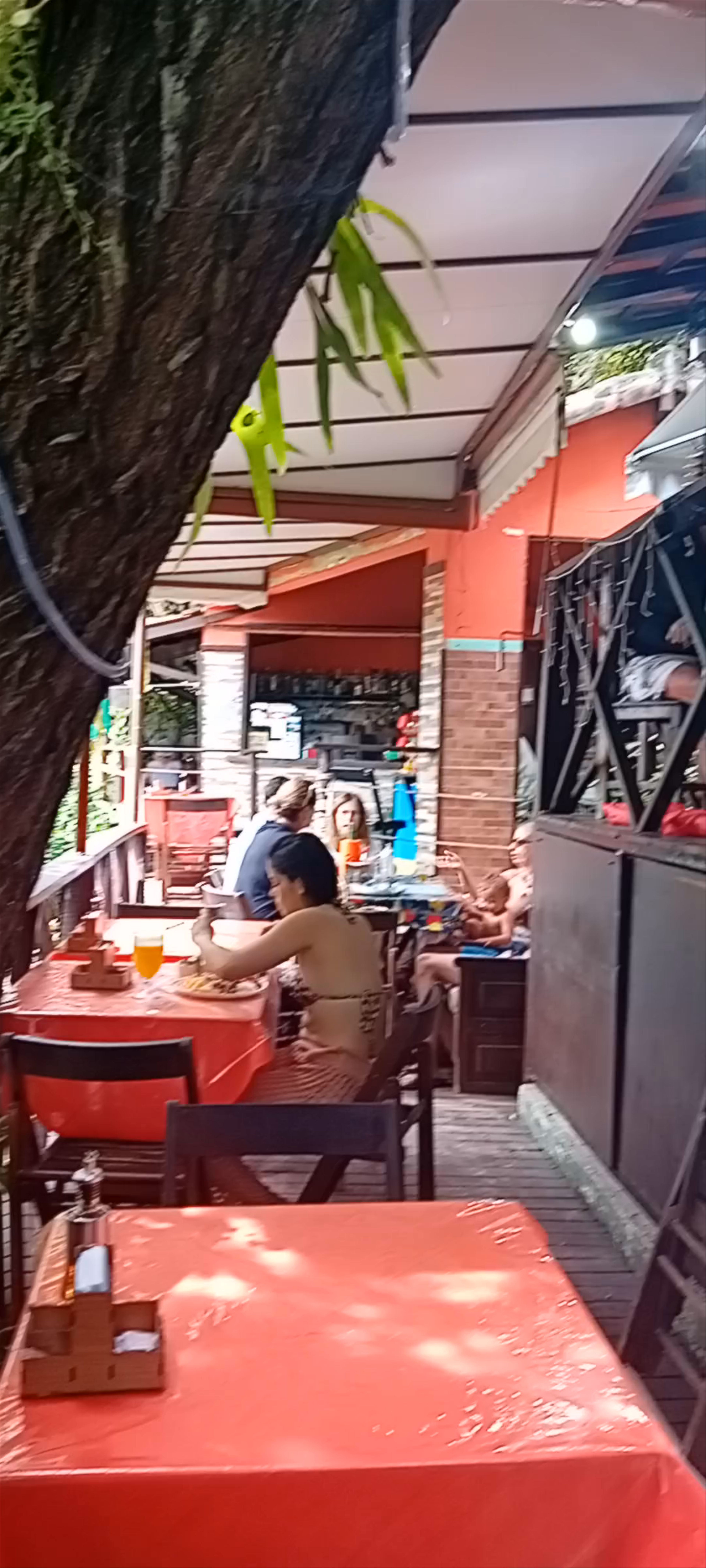 Sandubom Do Lucas - Condomínio Praia da Ferradurinha - Loteamento Sitio do Campinho