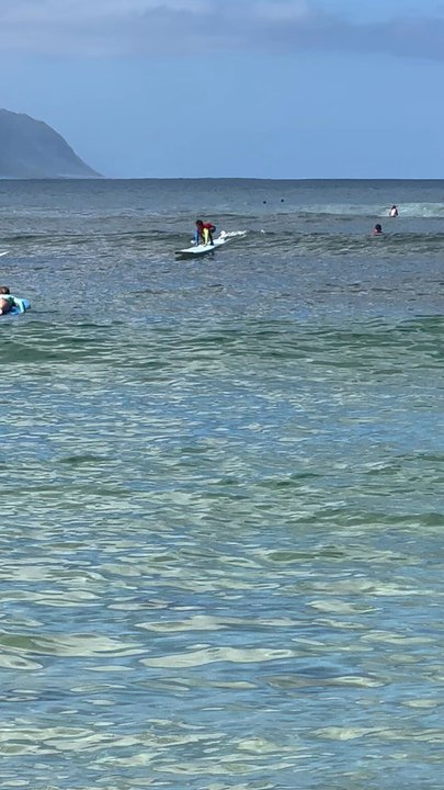 Sunset Suratt Surf School - Surf Schools Near Me - Haleiwa, Hawaii