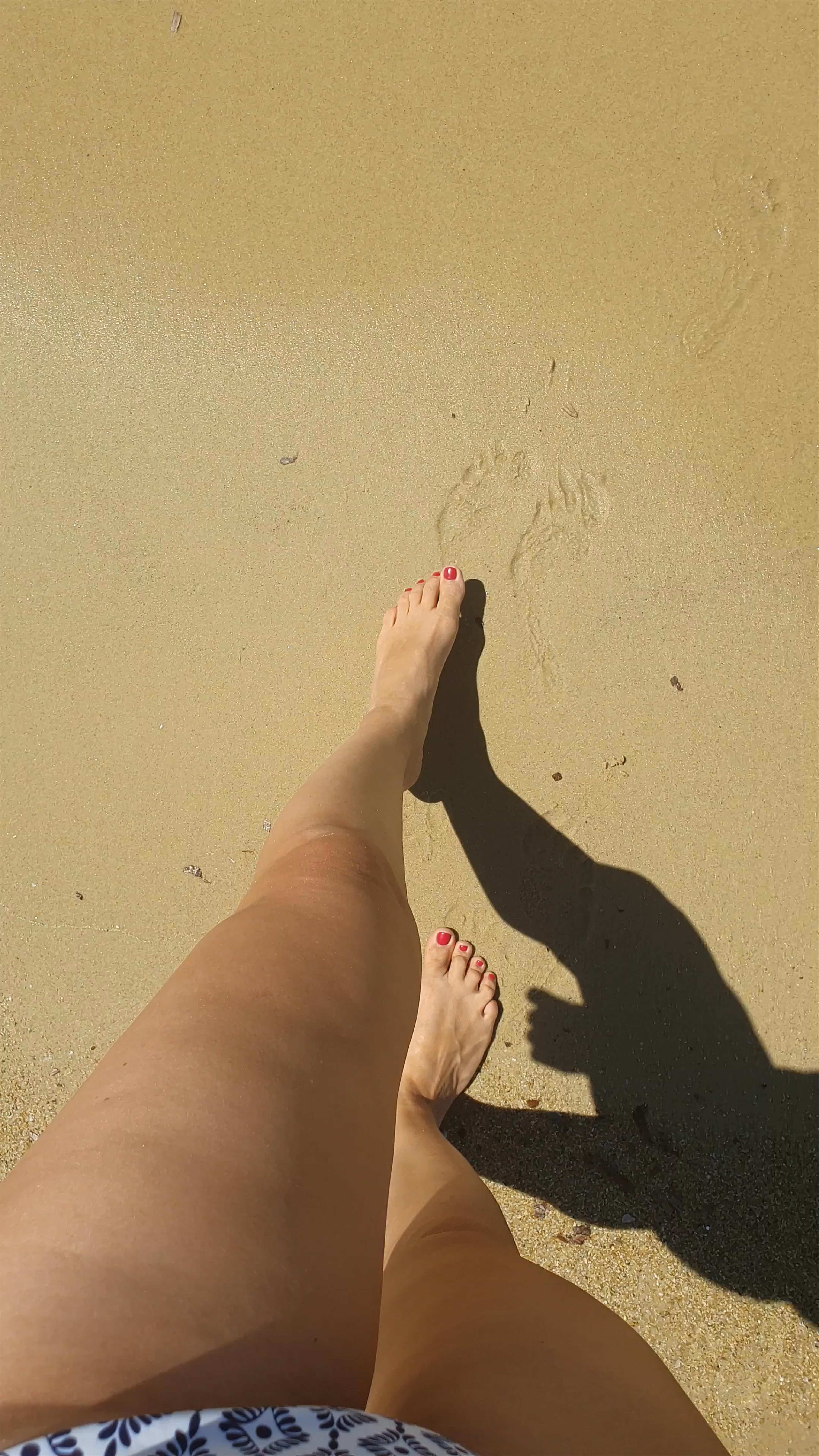 Agios Prokopios Beach Bliss: Walking Barefoot on Golden Sands in Greece