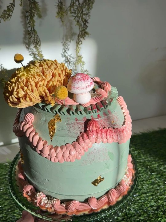 Dropout Bakery & Co - Custom Cakes Near Me - Mobile, Alabama