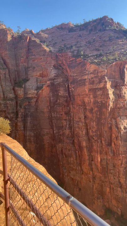 Canyon Overlook Trail - Hiking Near Me - Springdale, Utah