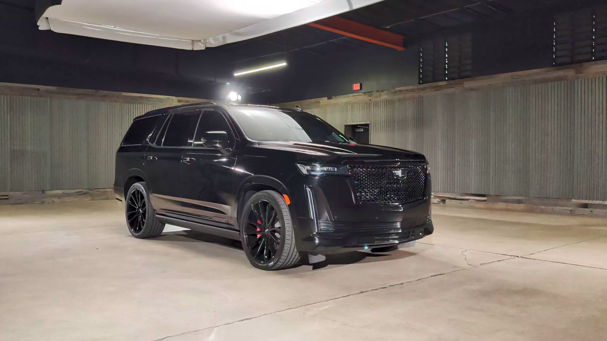 Lifted Trucks - #T33232A - 2022 Cadillac Escalade Sport Platinum