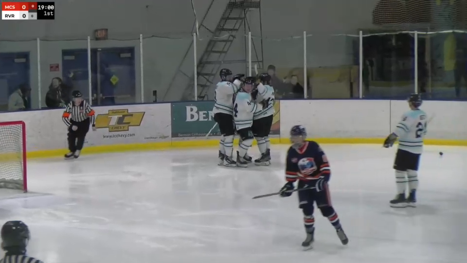 Laurin Mähr Ignites the Game with Early Goal | Rogue Valley Royals Highlights