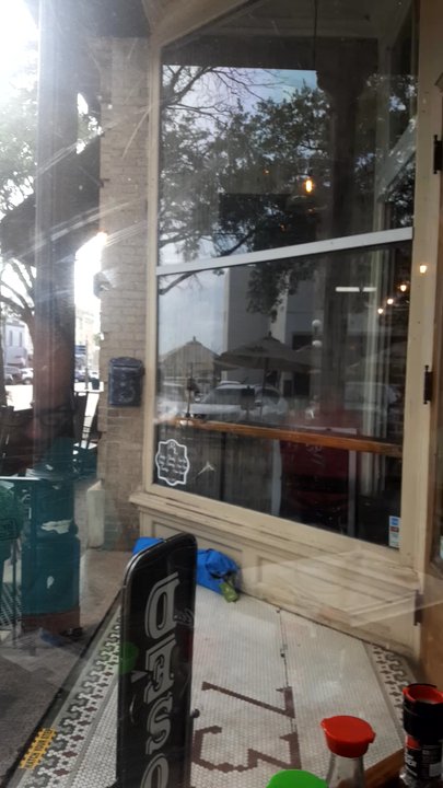 Rollin Local - Dining room from the front corner window table/ledge - Sushi Bars Near Me - Georgetown, South Carolina