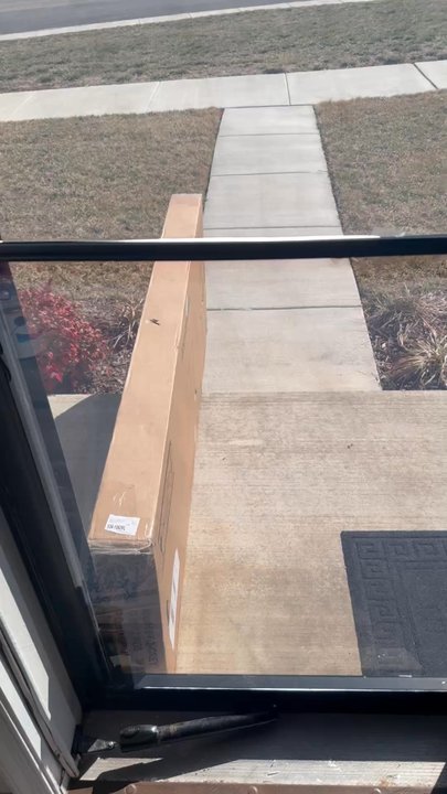 FedEx Ship Center - The driver should have assessed the situation properly and left the package to the side of the door, not in front of it." - Shipping Centers Near Me - Winchester, Virginia