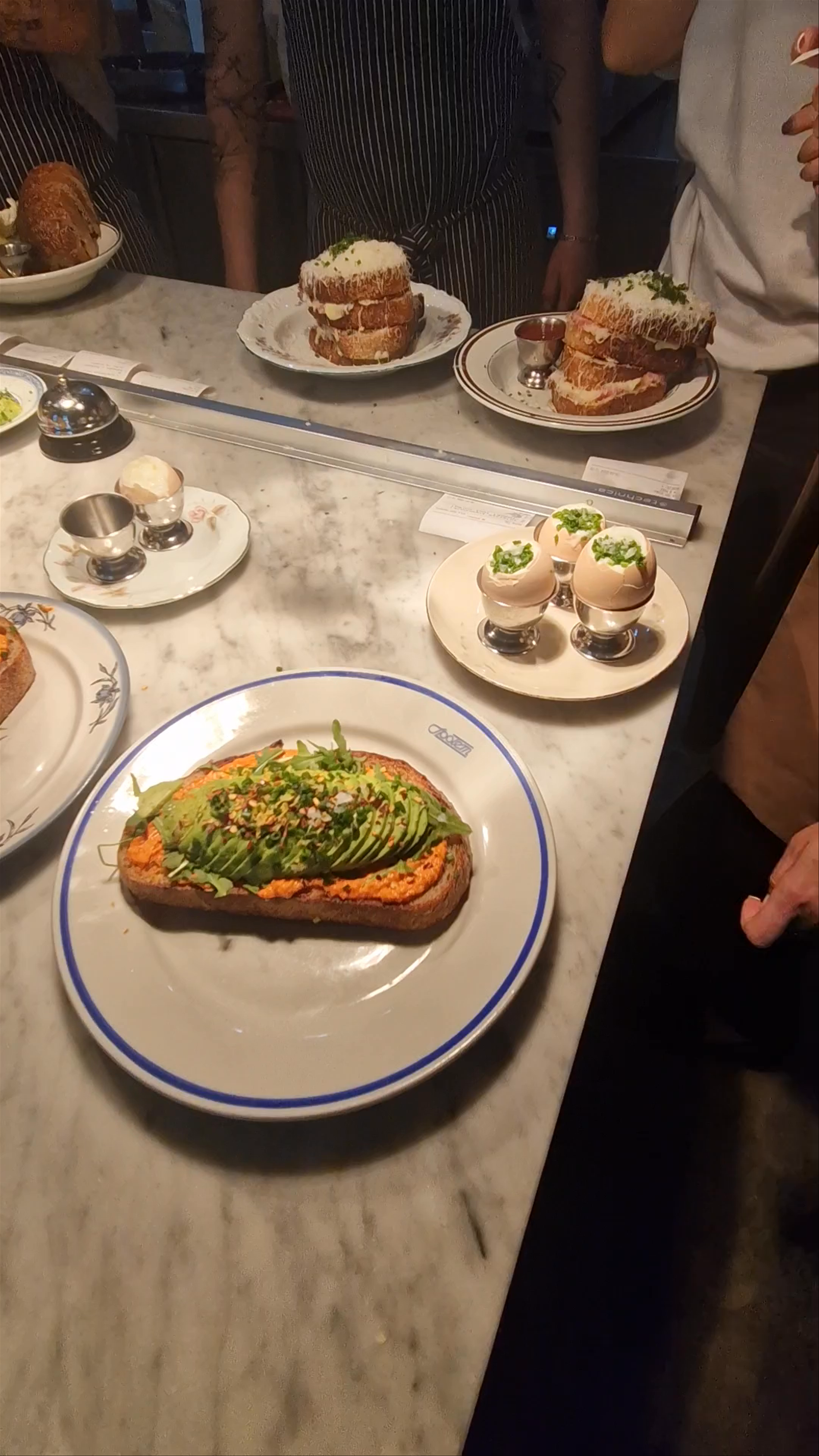 BAKEN Browary Warszawskie: Modern Brunch Bliss in Warsaw