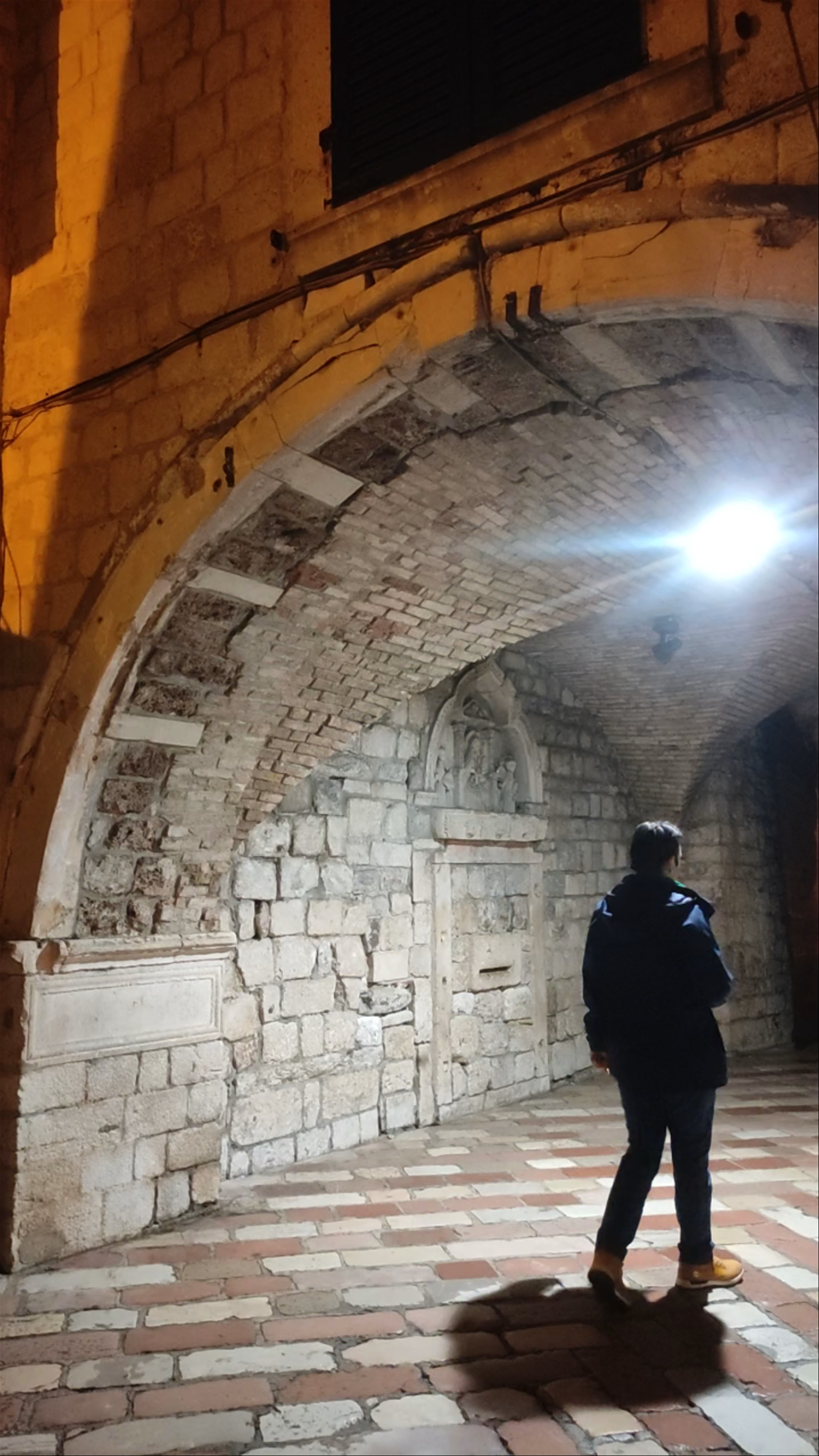 Puerta Principal o Puerta del Mar, Kotor: Night Walk through Historic Stone Archways