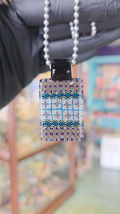 Preview pic of Chip Stack Pendy