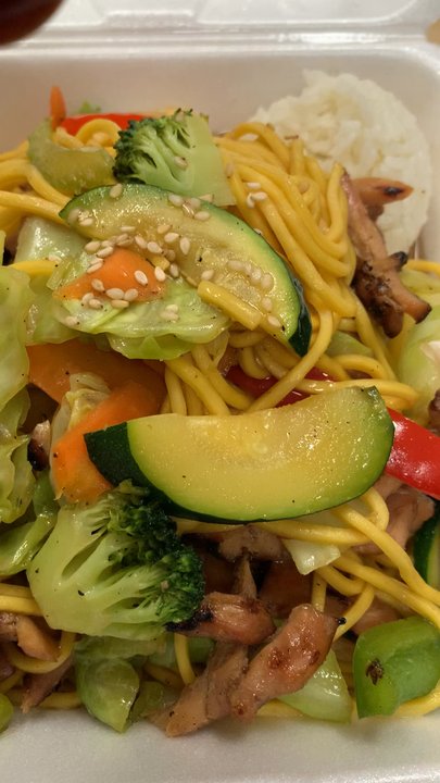 Nara Teriyaki - Teriyaki chicken with yakisoba noodles and veggies - Japanese Near Me - Newberg, Oregon