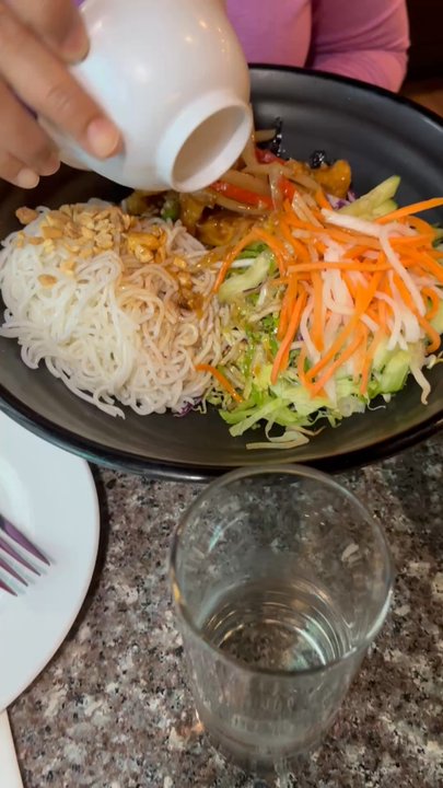 The Boiling Bowl - Vietnamese Near Me - Portland, Oregon