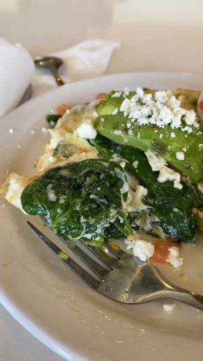 Over Easy - Goodyear - California Omelette with too much cooking grease - Breakfast & Brunch Near Me - Goodyear, Arizona