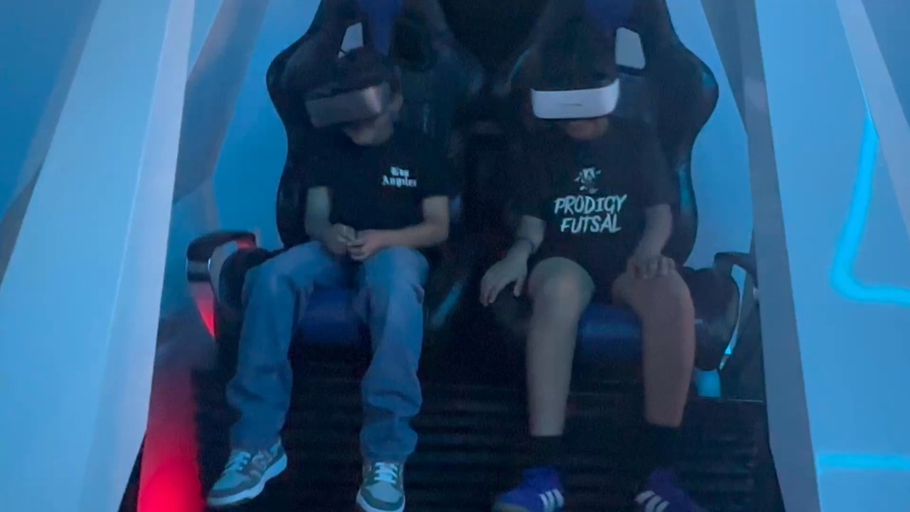 Zenesisx - Rollercoaster simulator is just like Star Tours at Disneyland - Virtual Reality Centers Near Me - Rolling Hills Estates, California