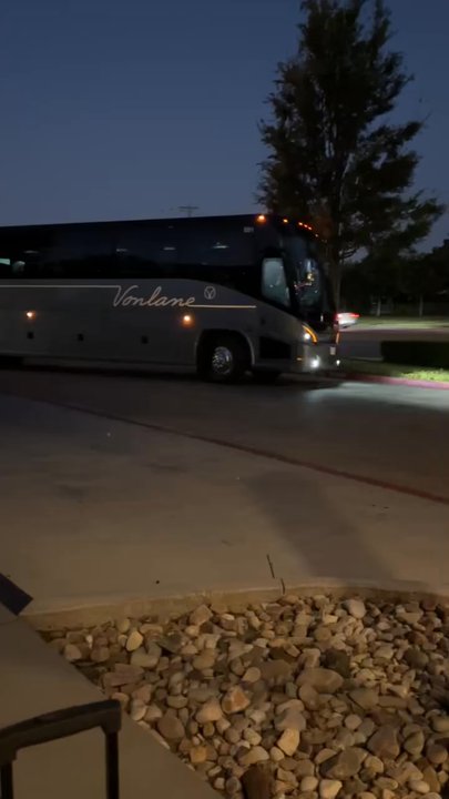 Vonlane - Buses Near Me - Dallas, Texas