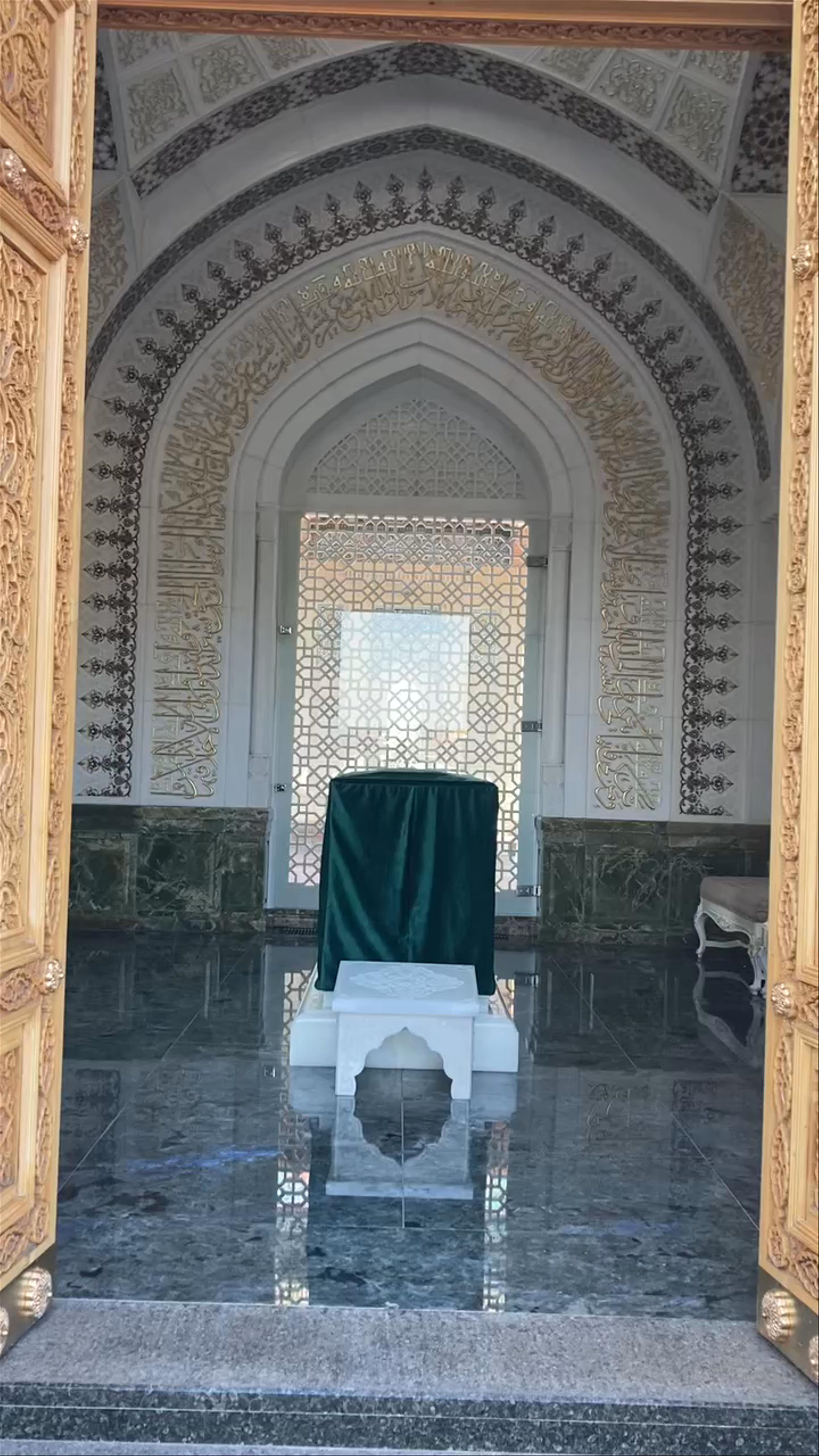 Hazrat Khizr Mosque