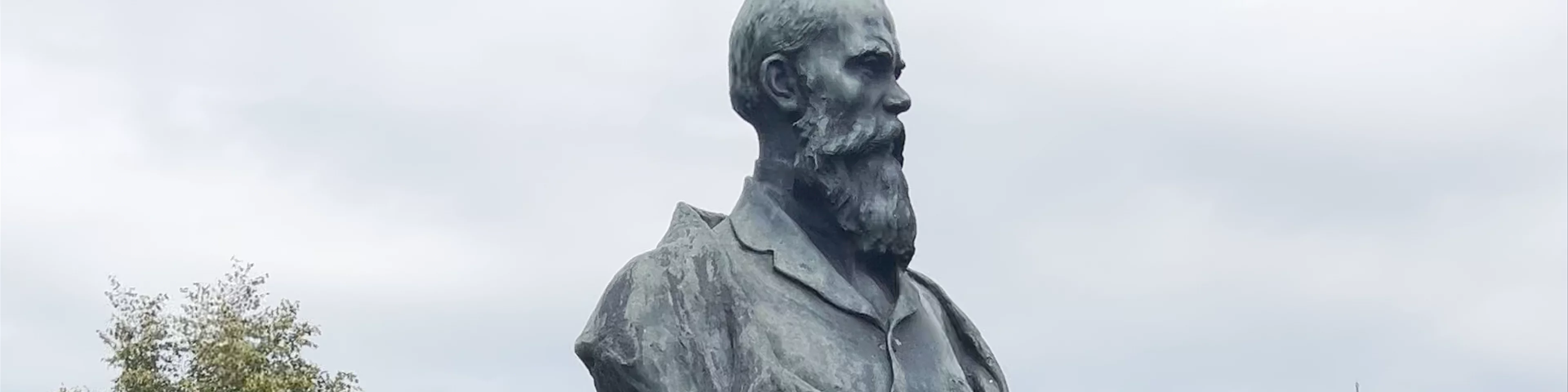  Monument to Franciszek Bogushevich
