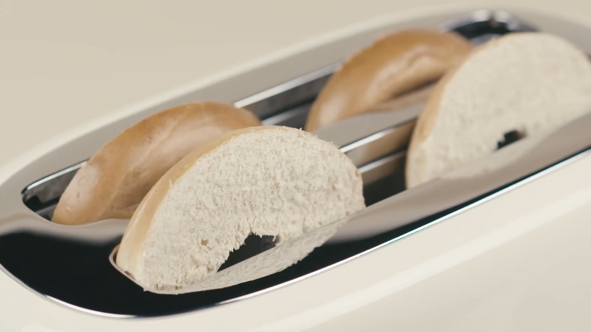 Smeg 2-Slice Toaster - Chrome