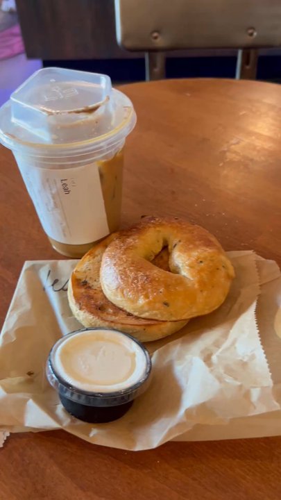 Seven Seas Roasting - Sea salt Wood Fired Rosemary Sea Salt Bagel w/ Cream Cheese and Cinnamon Honey Latte - Coffee Roasteries Near Me - San Diego, California