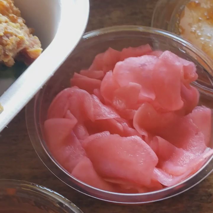 Disco Cheetah - Counting pieces of chicken - Korean Near Me - Vancouver, British Columbia