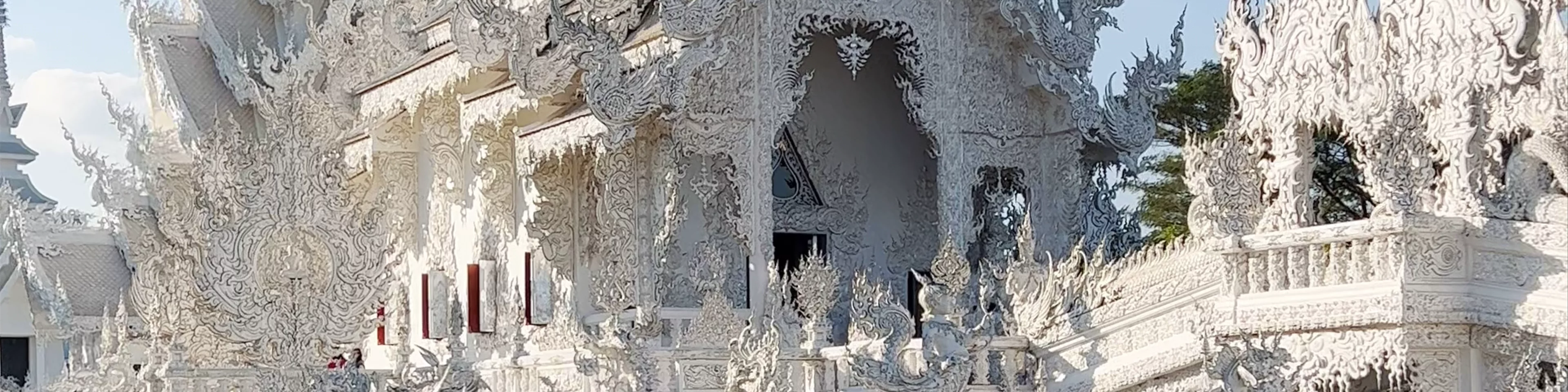 Wat Rong Khun - White Temple