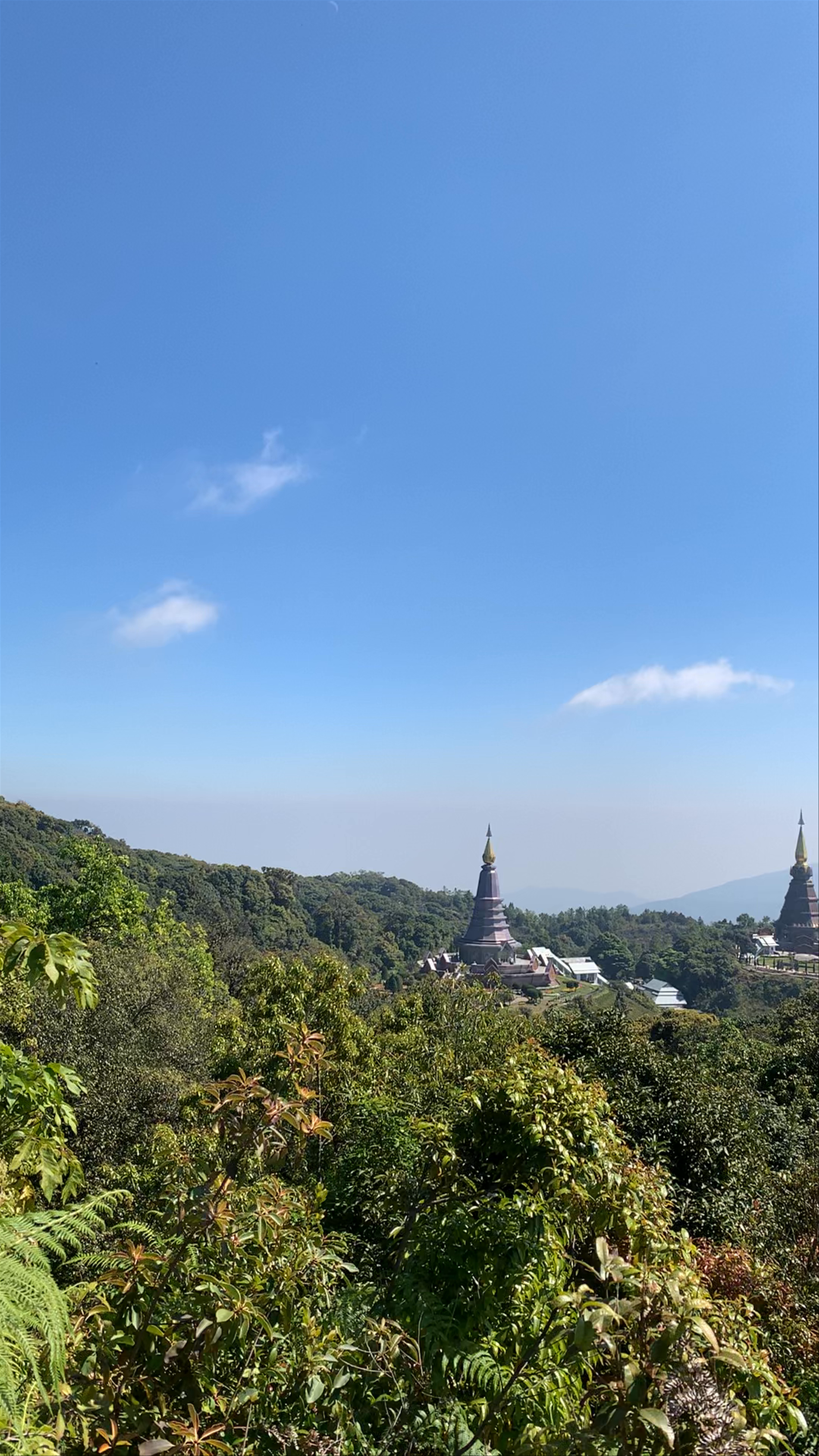 Kew Mae Pan Viewpoint