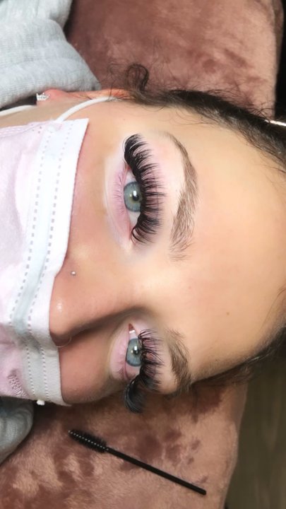 Xo Lashbar - Full set done by Carolann - Eyelash Service Near Me - Mastic, New York