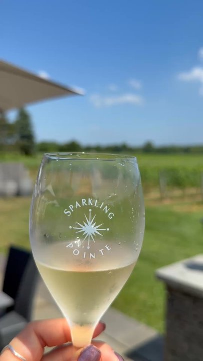 Sparkling Pointe - Wineries Near Me - Southold, New York