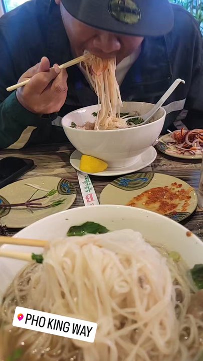 Pho King Way - Eating pho - Noodles Near Me - Lake Forest, California