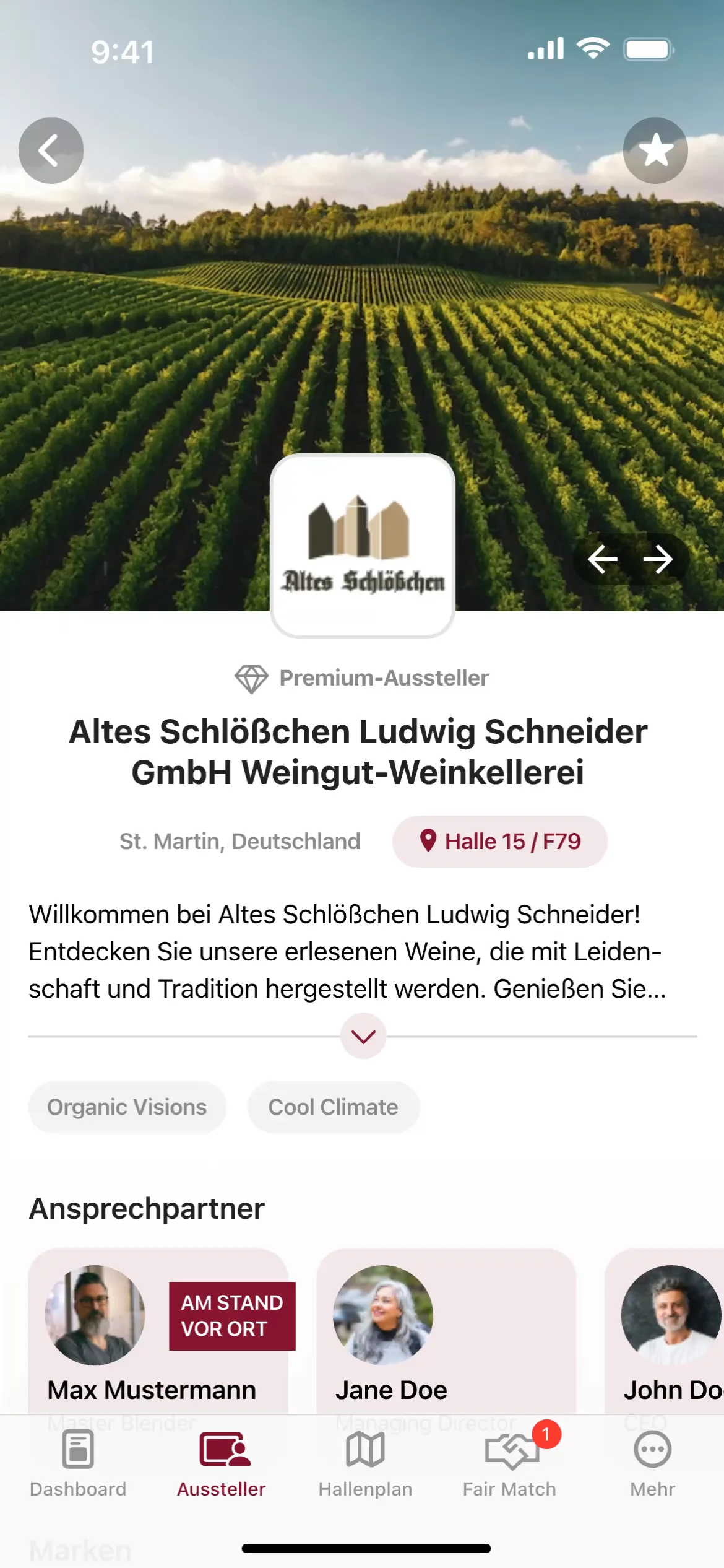 Darstellung zentraler Funktionen der dimedis FairMate Event-App für iOS und Android, die von Hypercode konzipiert, gestaltet und entwickelt wurde. Zu sehen sind das persönliche Messeticket mit QR-Code, eine Eventübersicht mit Such- und Filterfunktionen, detaillierte Event- und Ausstellerseiten sowie Informationen zu Unternehmen und Ansprechpartnerinnen, die zeigen, wie Besucherinnen Inhalte planen und innerhalb der App verwalten können. | Hypercode, Digital Product Studio, Köln