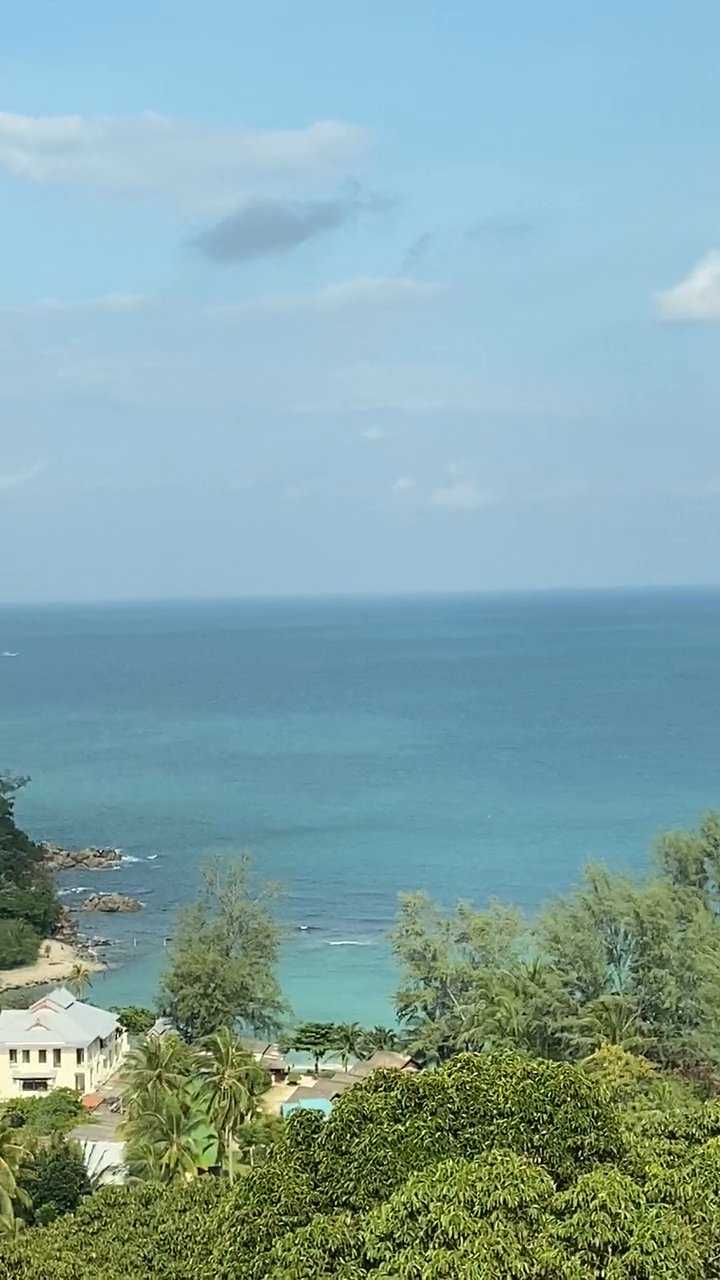 paradise found
📍 Phuket Thailand
🎥 Peggy Anke · Pexels
#travel #beach #island #paradise #wanderlust