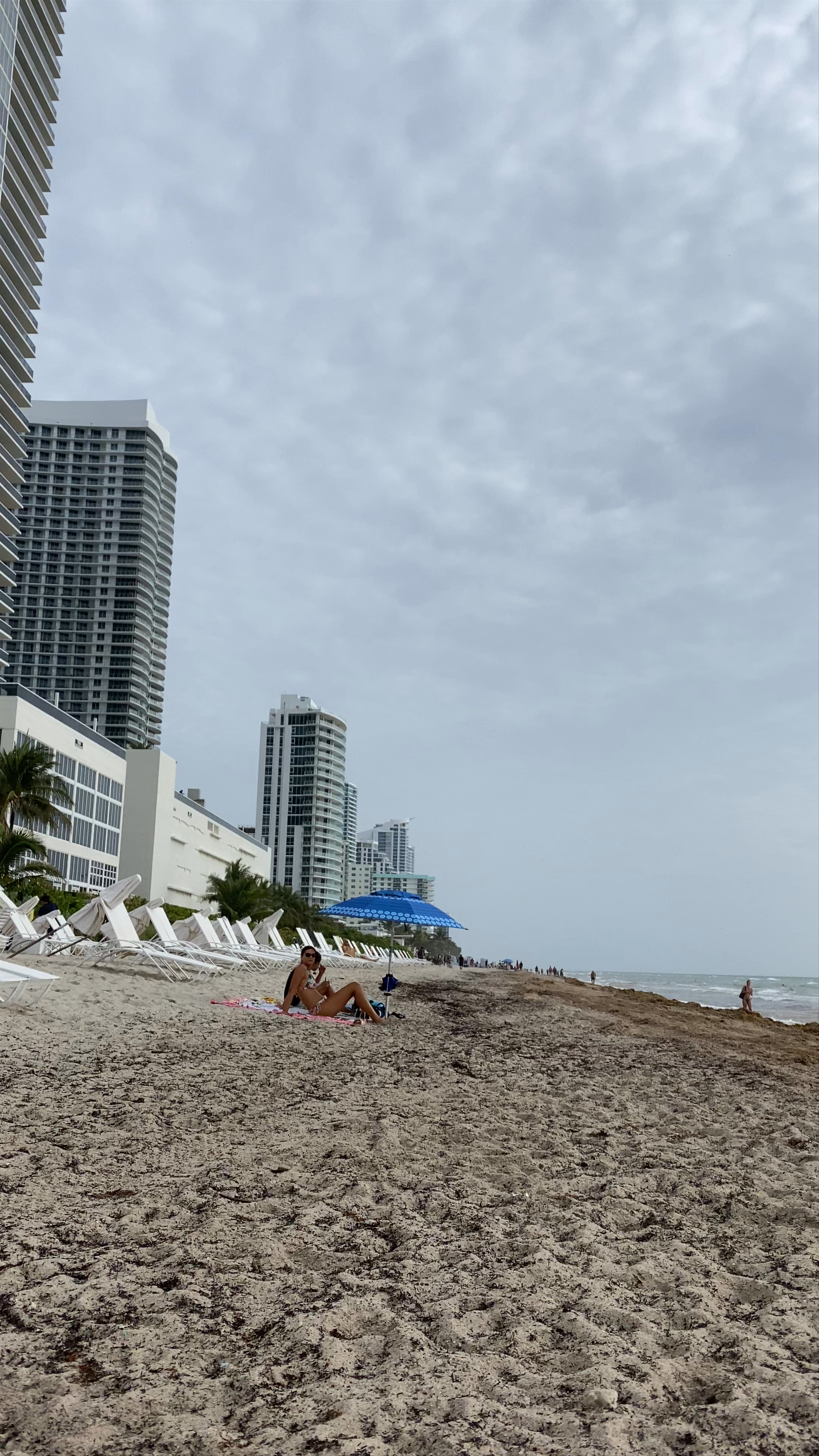 S Ocean Dr, Hallandale Beach