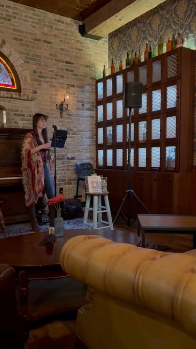 The Bearded Barber - Live music - Speakeasies Near Me - New River, Arizona