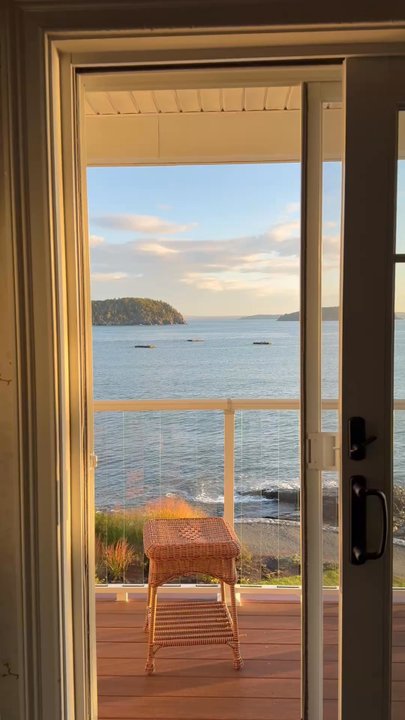 Bar Harbor Inn - The most relaxing view - Hotels Near Me - Bar Harbor, Maine