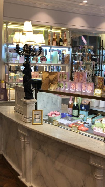 Laduree Dublin - The walk in counter - Coffee & Tea Near Me - Dublin, D