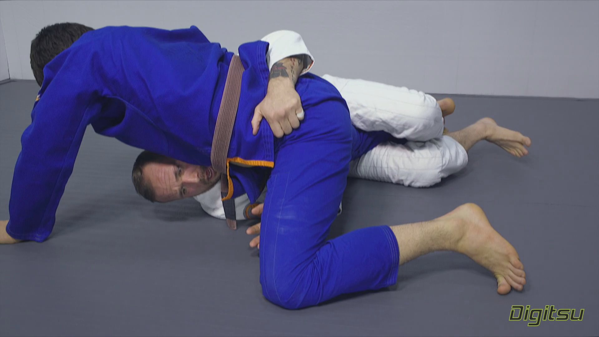 Leg Bundle Twist Sweep