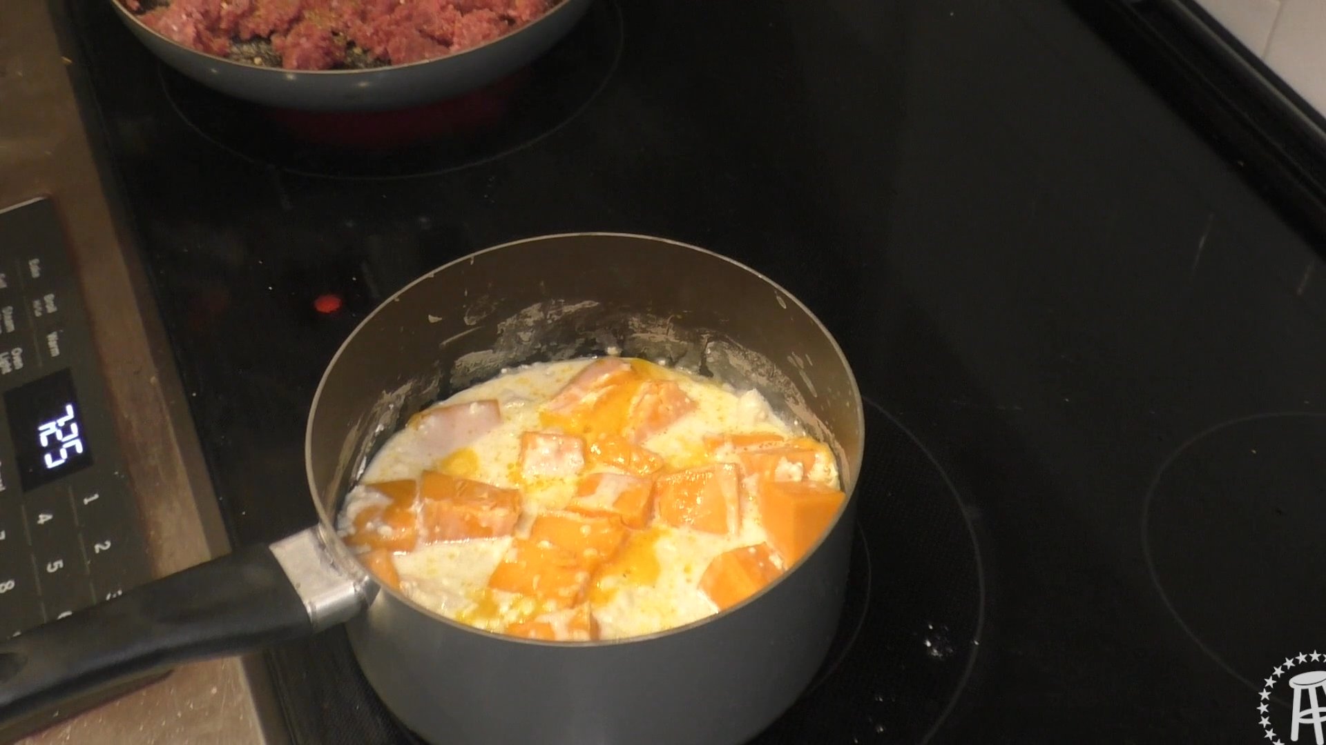 Tank Cooks Cheese Dip