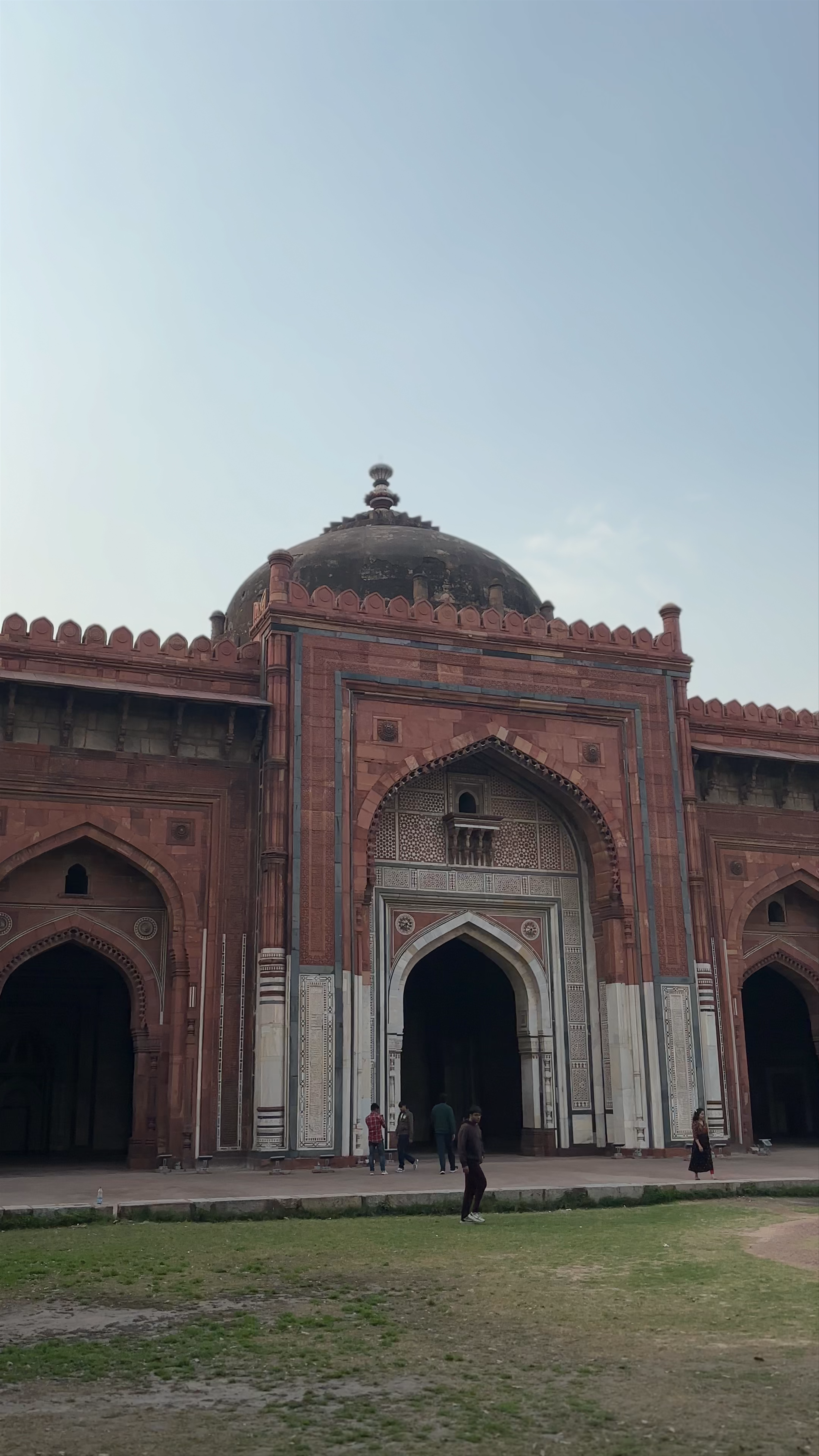 Exploring Purana Qila: A Glimpse Into Delhi's Majestic Mughal Heritage