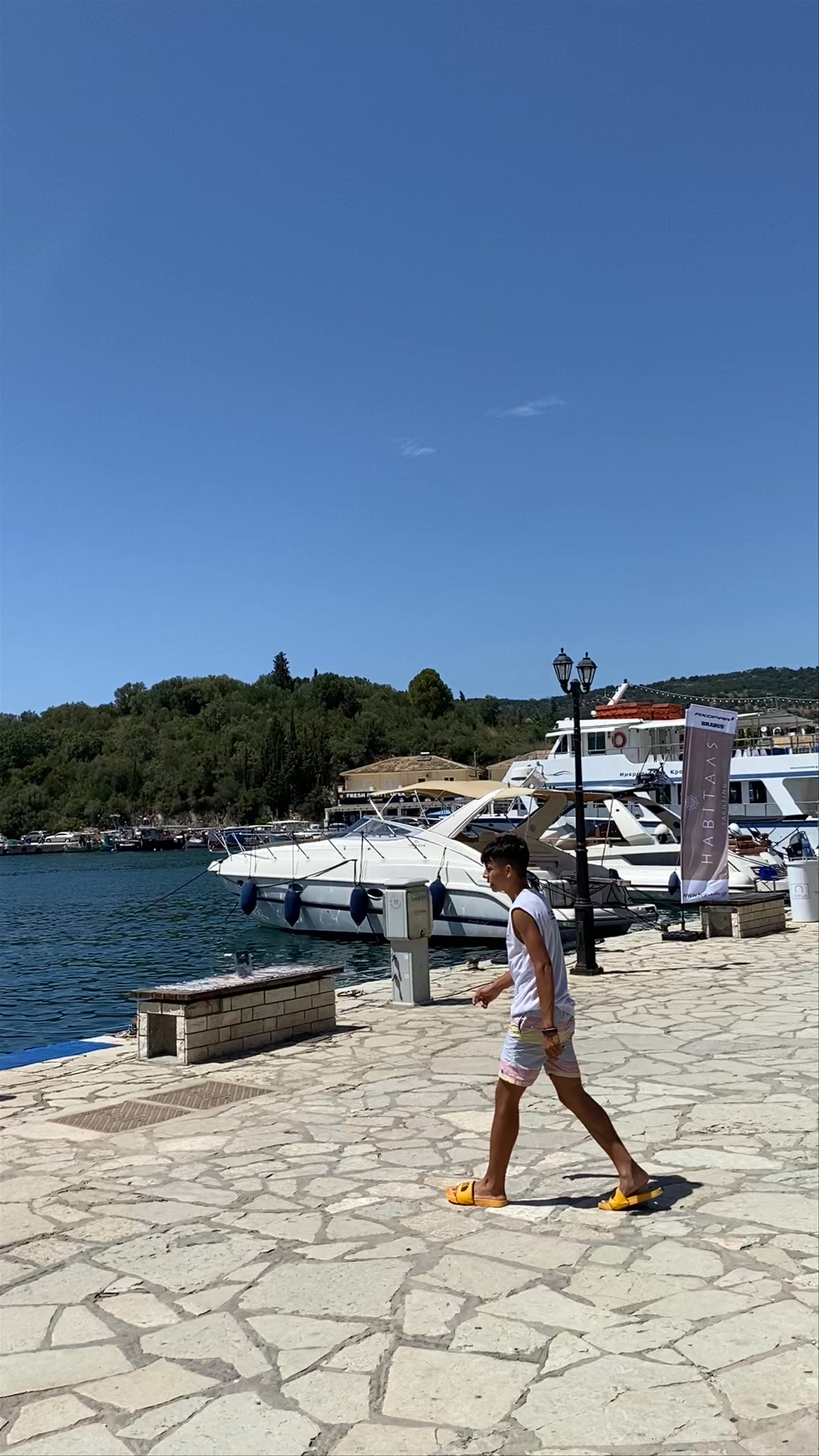 Μαρίνα Συβότων