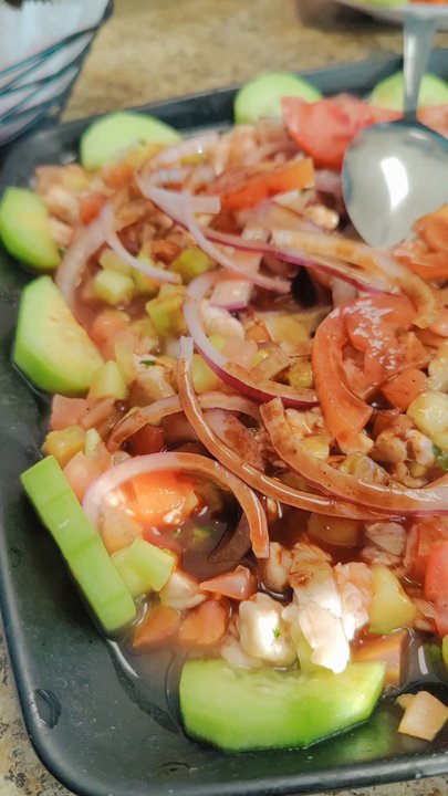 Mariscos El Perihuete - Mexican Near Me - Lynwood, California