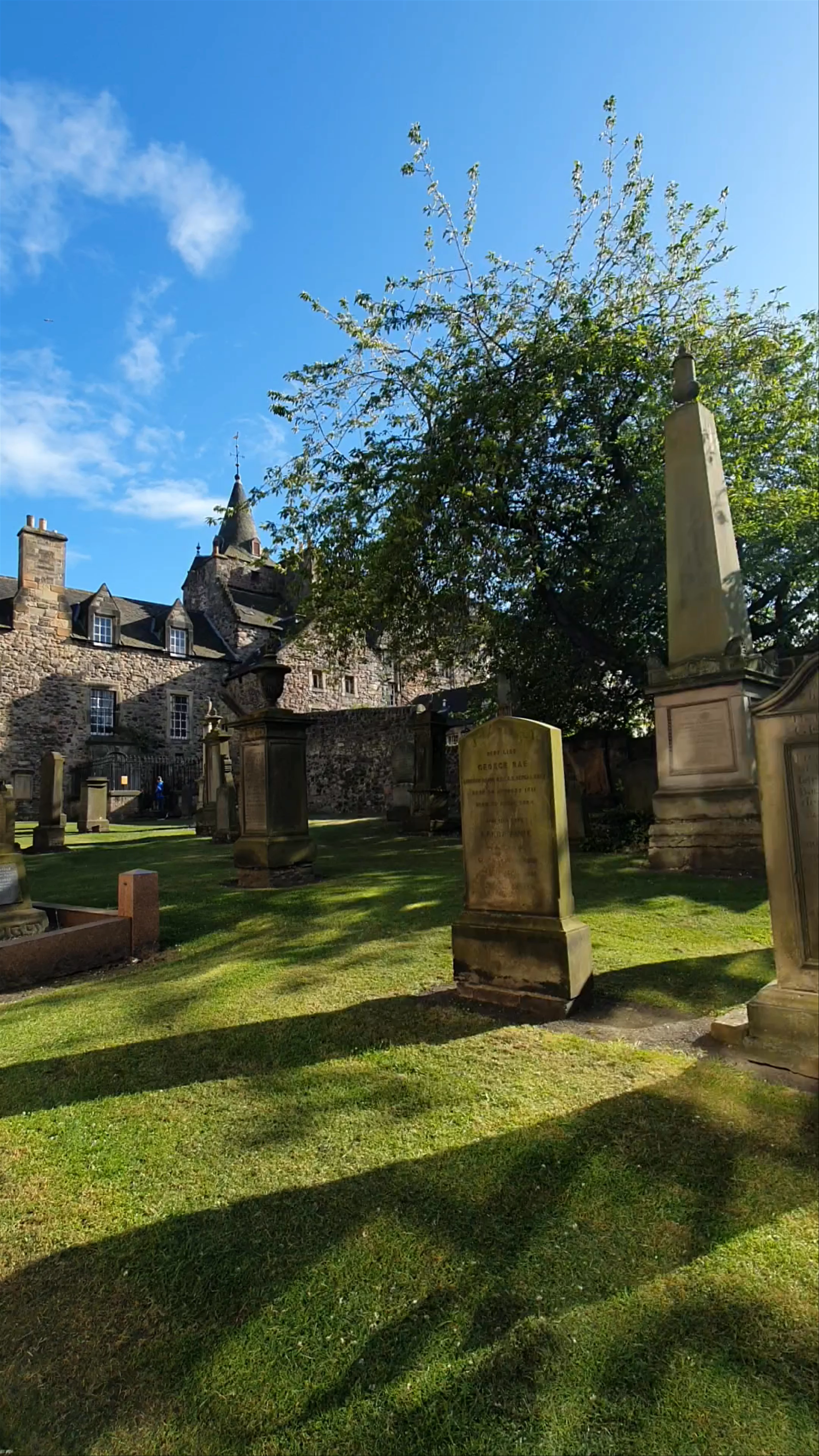 Canongate Kirk