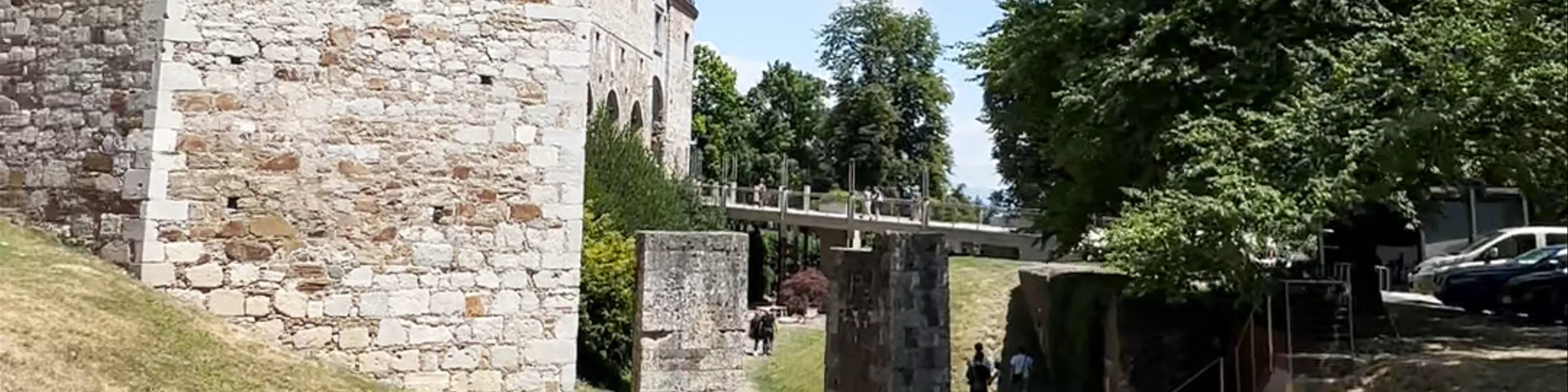 Virtual castle