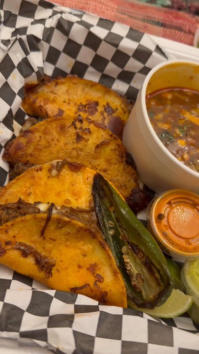 Easttowntaco - Food Trucks Near Me - Mesquite, Texas