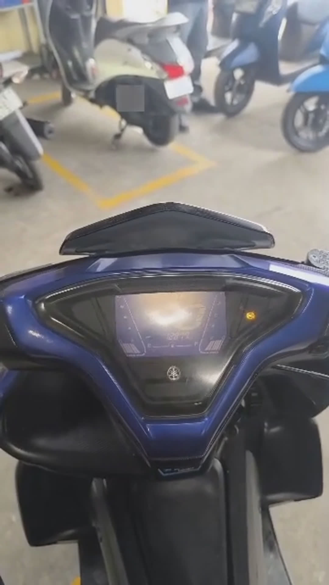 Walk-around video thumbnail