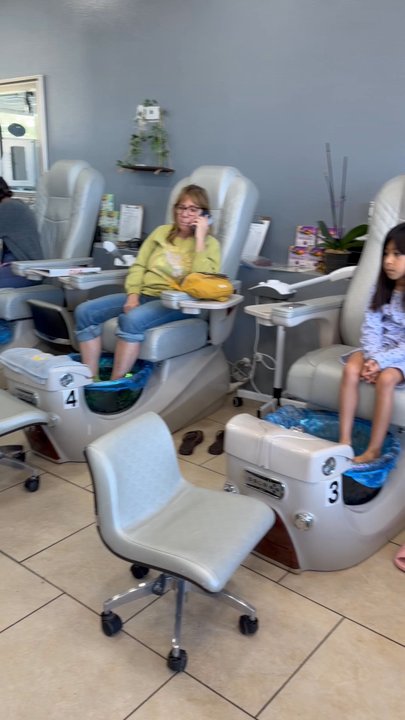 Nice Nails - Busy day - Nail Salons Near Me - Oxnard, California