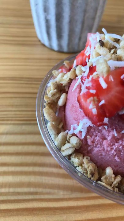 Nekter Juice Bar - Simply Strawberry. Added strawberries, coconut and GF granola - Juice Bars & Smoothies Near Me - Riverside, California